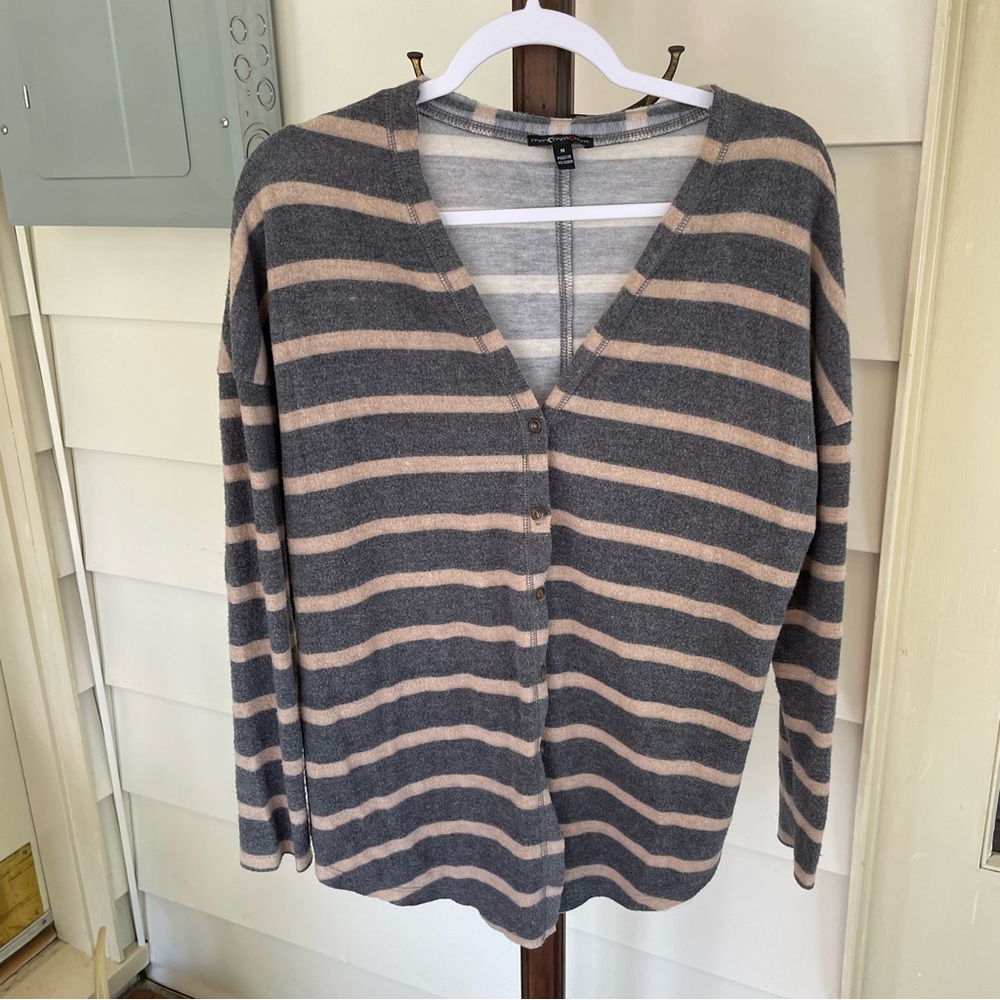 Mm mm mm - Grey and Tan Striped Cardigan
